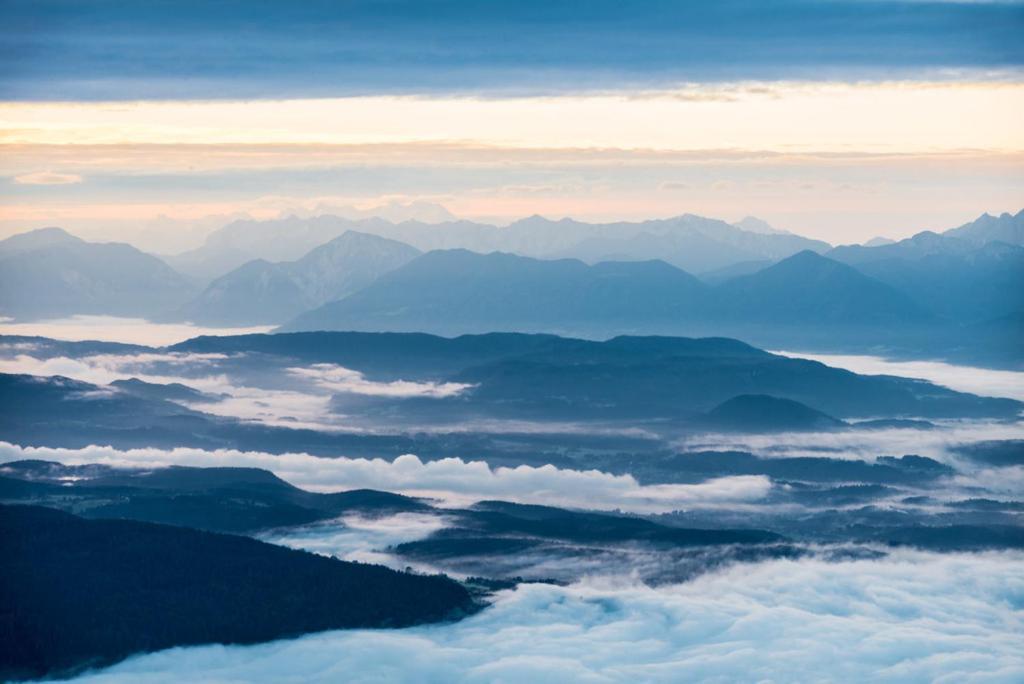 Gerlitzen, Kanzelhoehe, Ueber Den Wolken, Haus Enzian Deutschberg エクステリア 写真